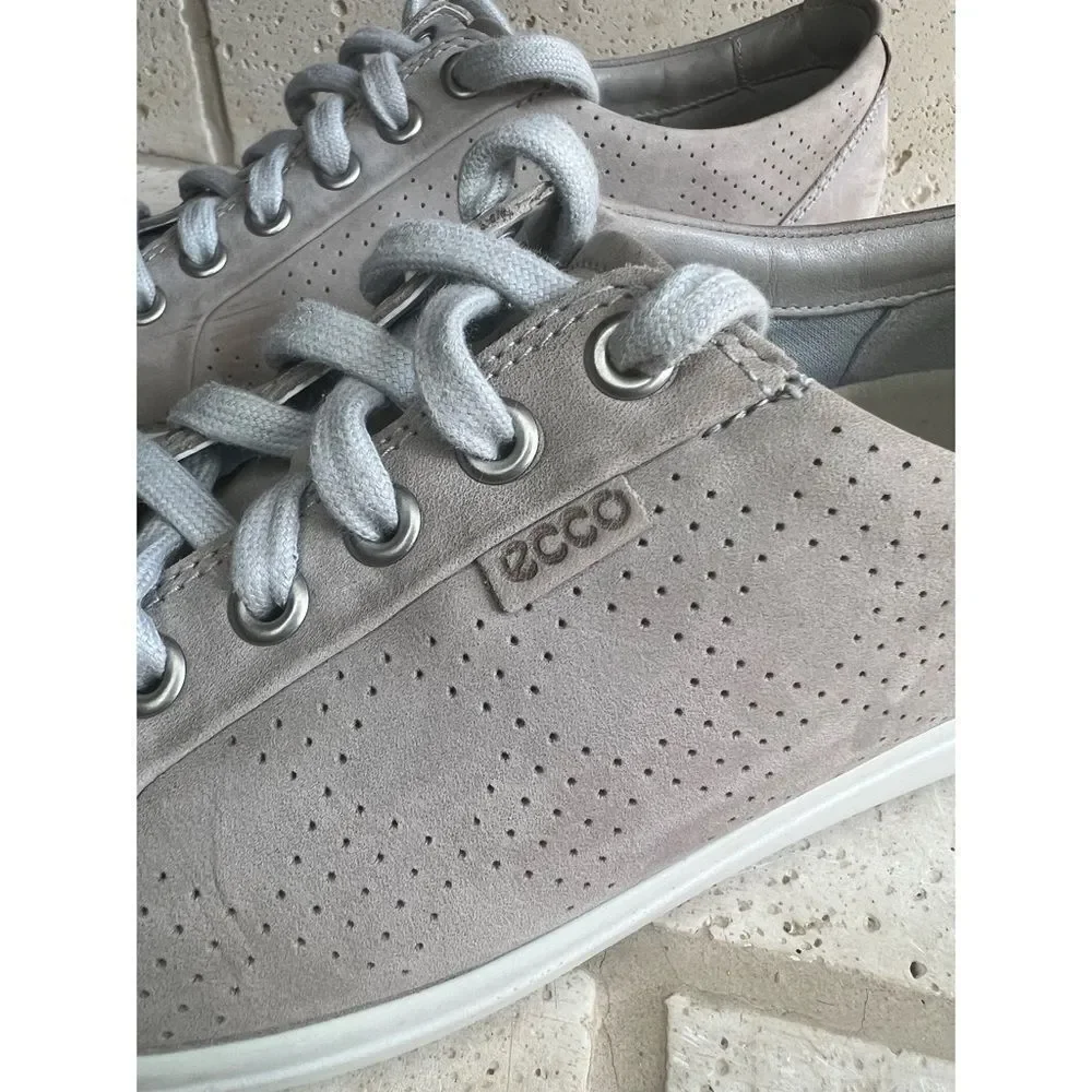 ECCO Women's Soft 7 Perforated Tie Sneaker Warm Grey Nubuck Size 9